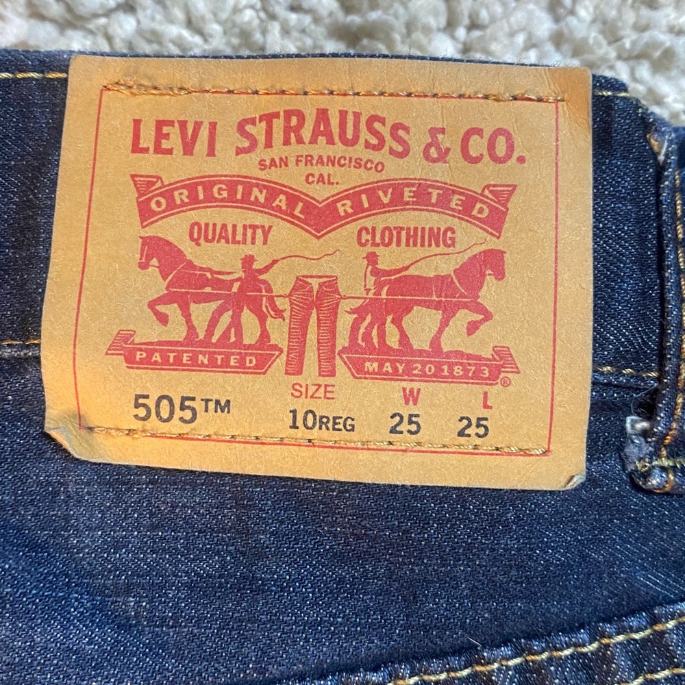 Boys Levi’s 505 nwot
